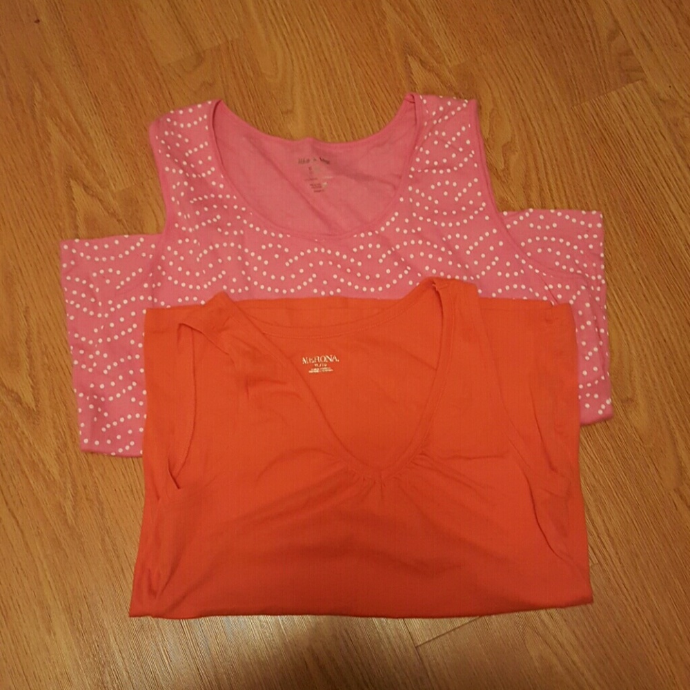 2 tshirts